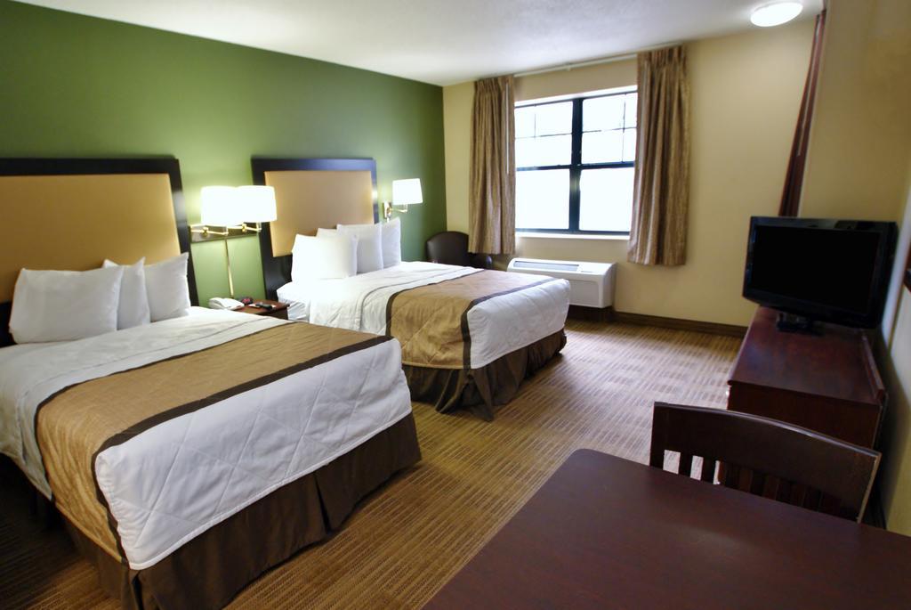 เอ็กซ์เทนด์ สเตย์ อเมริกา แจ็คสันวิลล์ เลอนัวร์อเวนิว อีสต์ Hotel แจ็กสันวิลล์ ภายนอก รูปภาพ